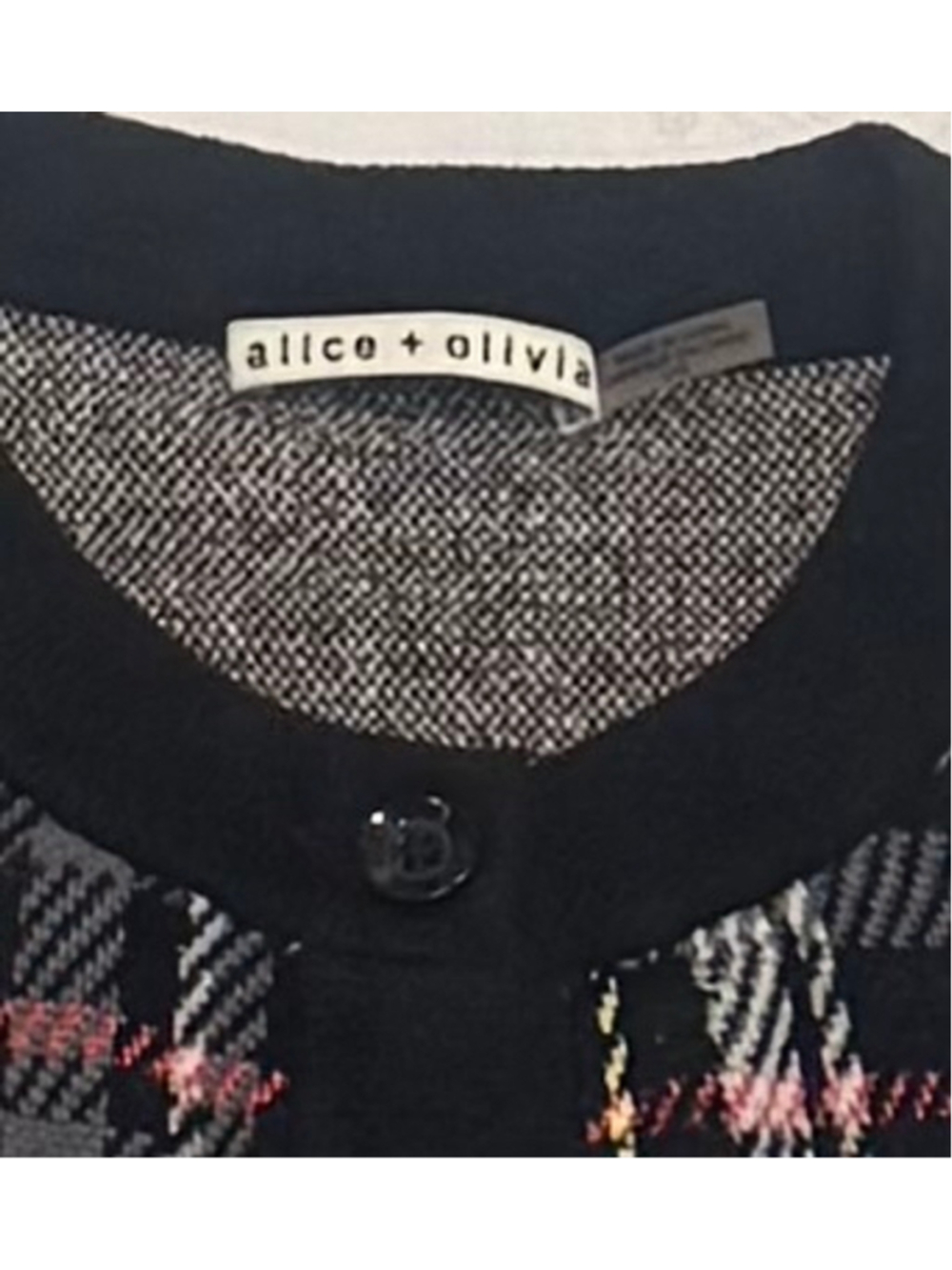 Alice + Olivia Bradford Plaid Boyfriend Cardigan Sweater Size L - Picture 5 of 7